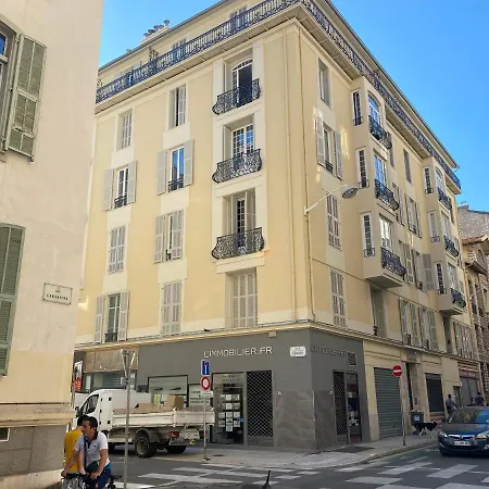 Lamartine Flat - Brand New Lejlighed