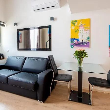 Lamartine Flat - Brand New